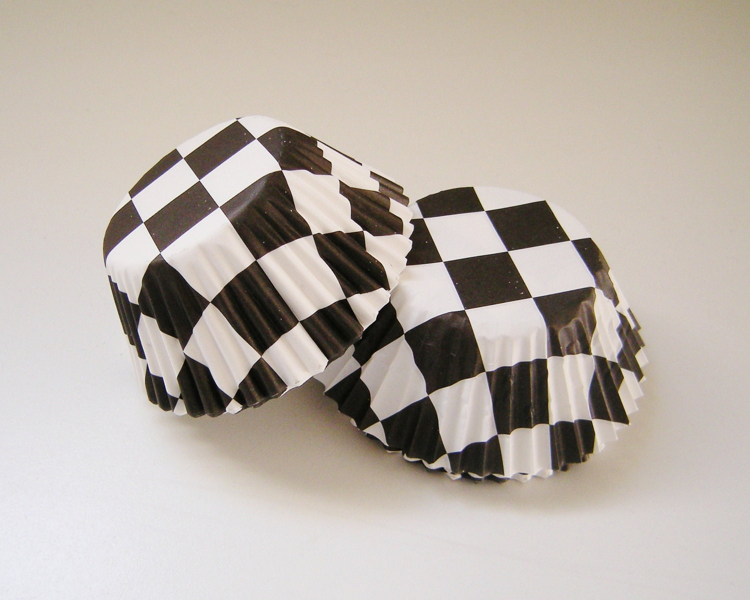 Checkered Flag Cupcake Liners Baking Cups by GooseysSupplyNest