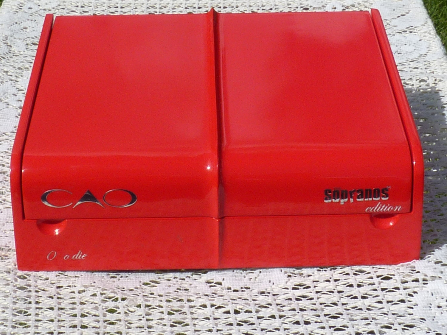 CIGAR BOX Valet CAO Sopranos Edition Very Rare Equisite Completely Lined In Black Leather Cigar Box With Felt Watch Pillow