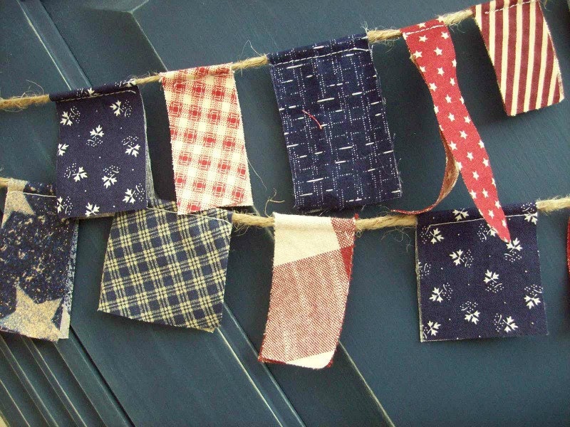Patriotic Scrappy Banner/ 4th of July  Banner/ Labor Day  / Party Garland/ Photo Prop in Vintage Red, White and Blue