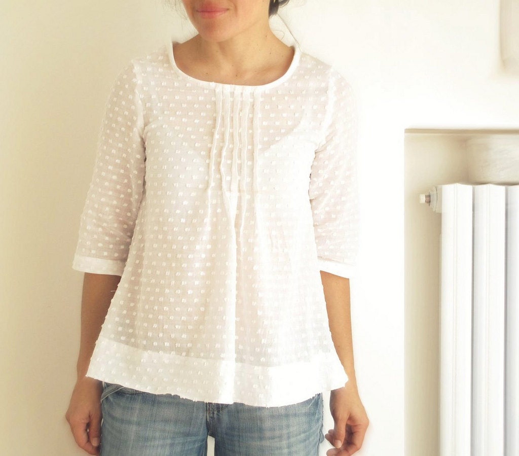White women's  pleated blouse, japanese style top, cotton pleated shirt. Sizes S, M, L. Made to order.