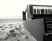 Today at the beach we found a piano... - Georgewithears