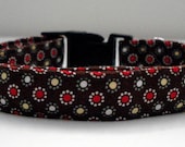 Retro Flowers Eco Dog Collar - Large (16"-24")