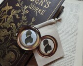 Round Glass PAPERWEIGHT Antique MAN'S SILHOUETTE in Beautiful Gold Frame...Comes with a Matching Presentation Gift Bag