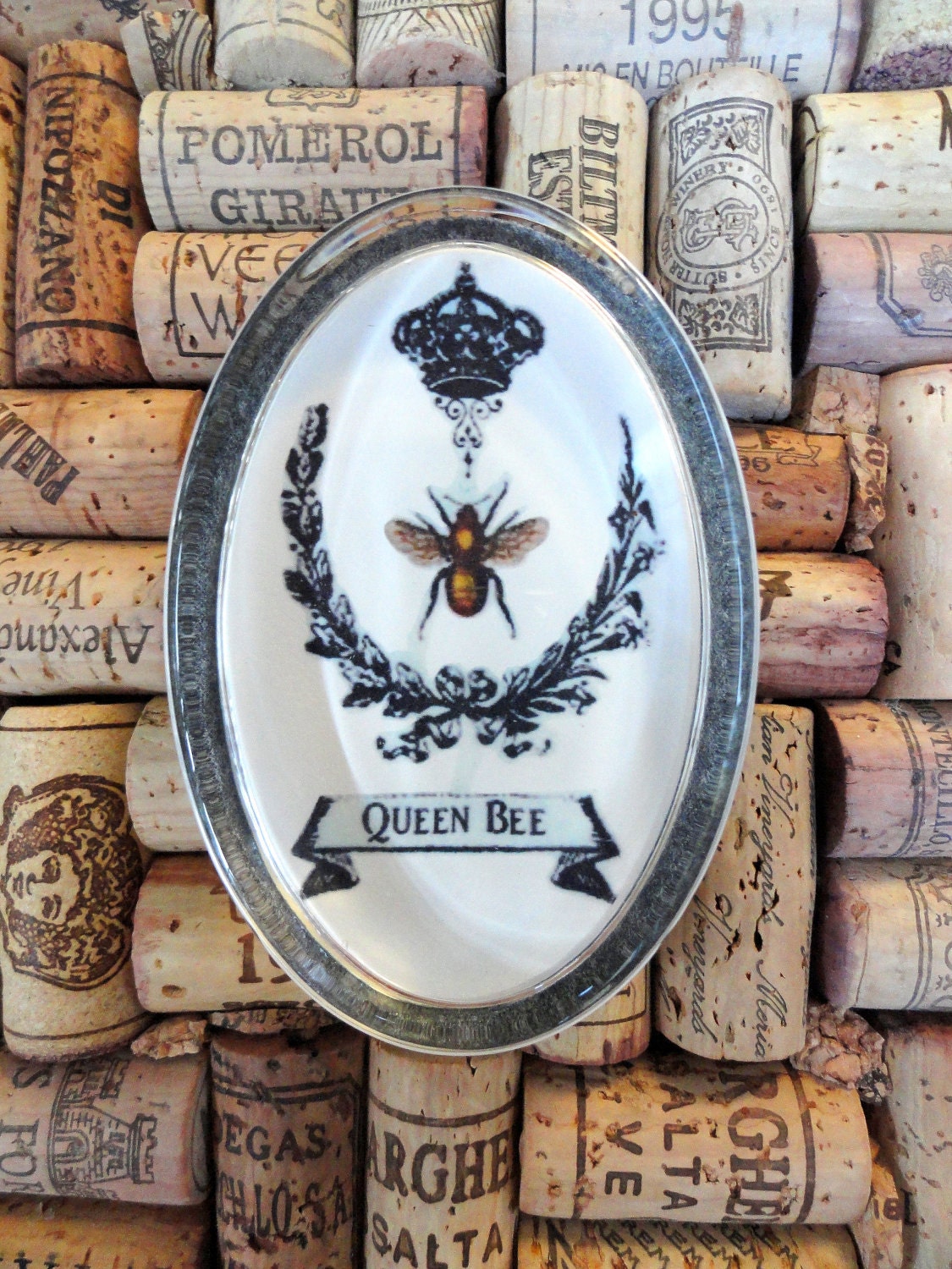 Oval Glass Paperweight QUEEN BEE  Crown, Golden Bee, and A Wreath...Fit for a Queen