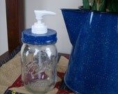 Ball mason jar soap dispenser