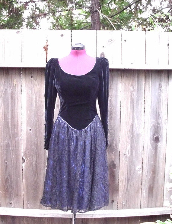 Gunne Sax  Formal/ Prom Velvet and Lace Evening Dress