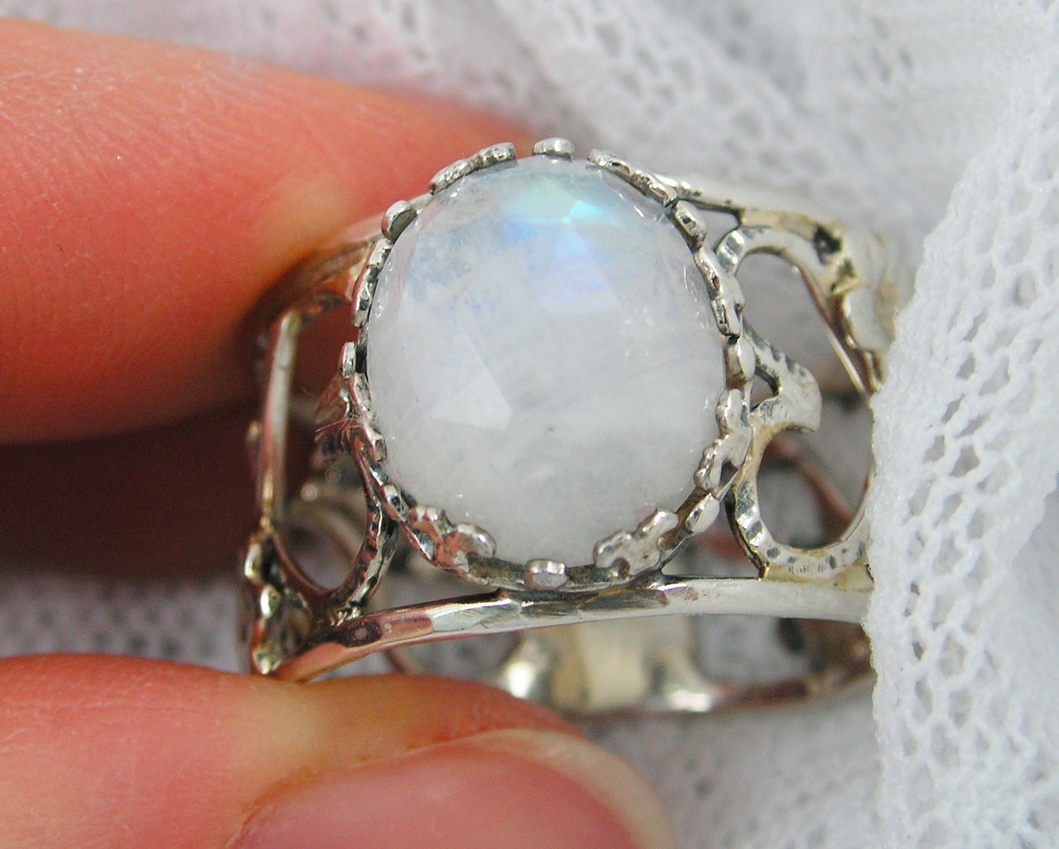 Moon light-Sterling silver &  Moonstone ring (sr-9962). romantic gift for her, moonstone jewelry