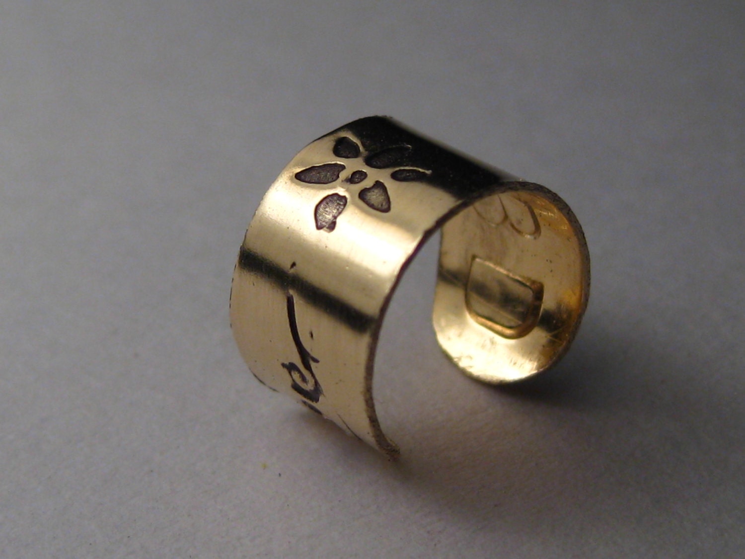 Ear Cuff Gold Filled Orchid and Swirls