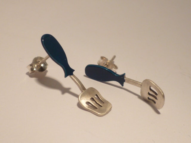 Kitchen earrings.Sterling silver and enamel.Statement,delicate,funny Mothers Day Gift Jewelry.Spatula post earrings.Chef,kitchen jewelry.