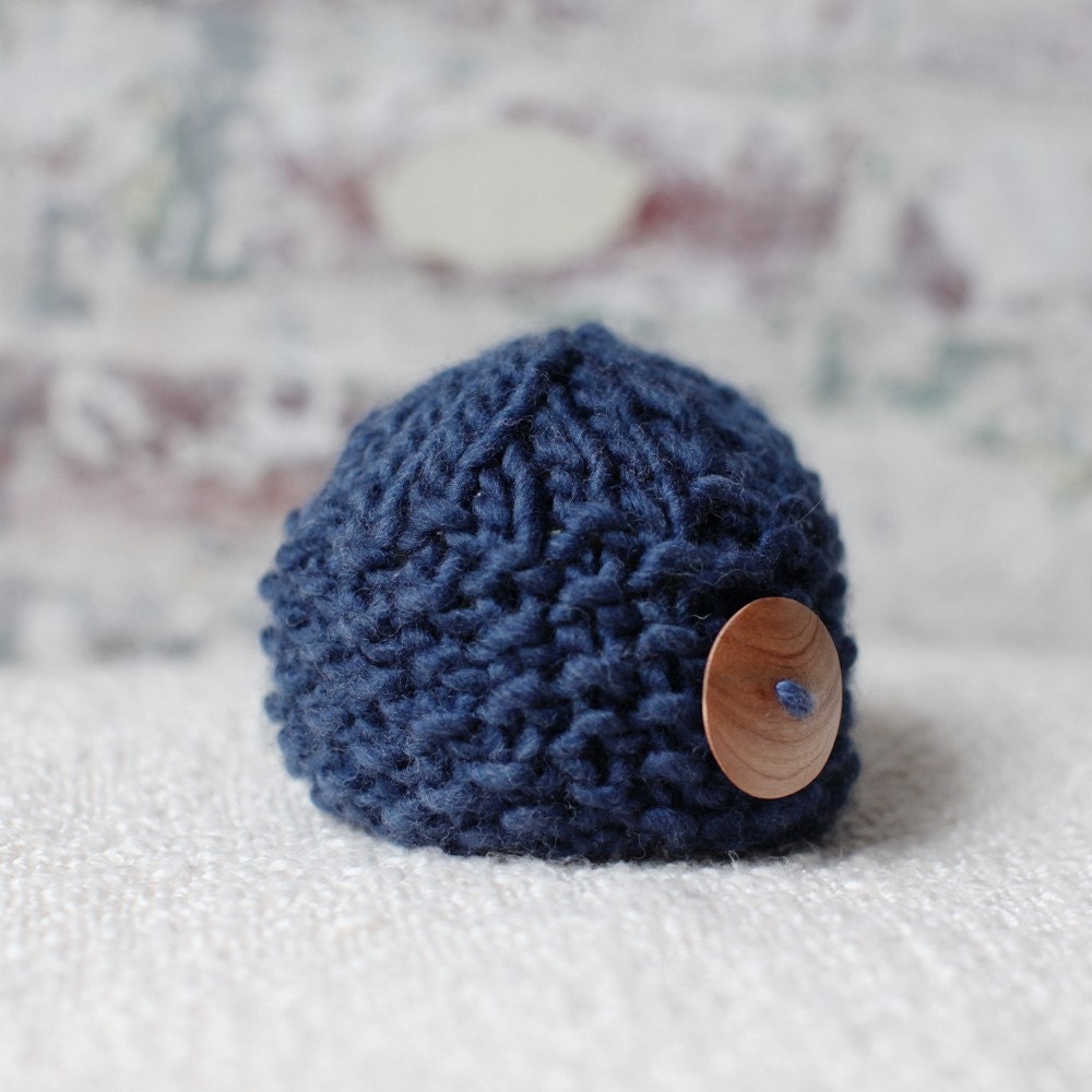 Newborn Baby Button Hat for Photographers - Ocean w/ Button