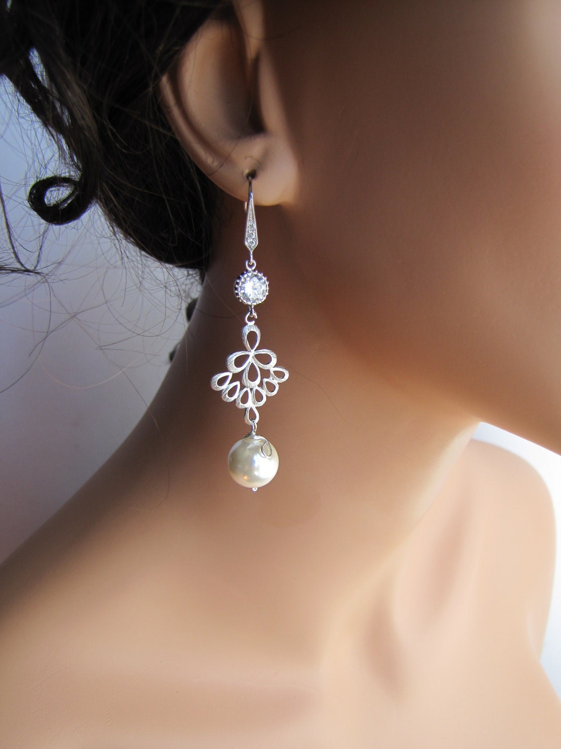 Long dangle pearl earrings / bridal chandelier earrings /  South sea shell pearl earrings / sterling silver ear hooks - BE104