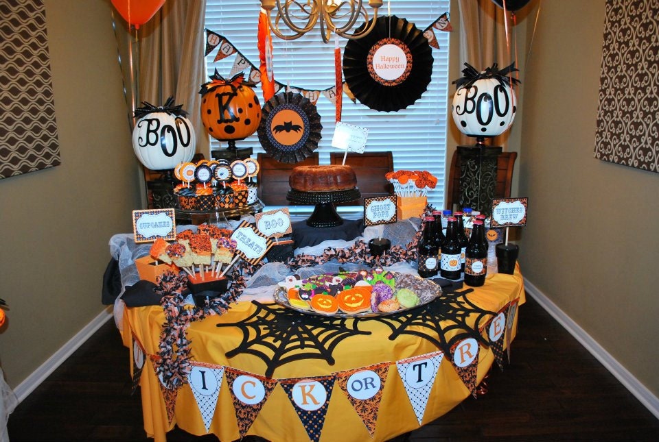 INSTANT DOWNLOAD sale sale DIY Halloween Elegant Printable Party Deluxe Package cupcake toppers banner food labels candy bar wrappers.. Il_570xn