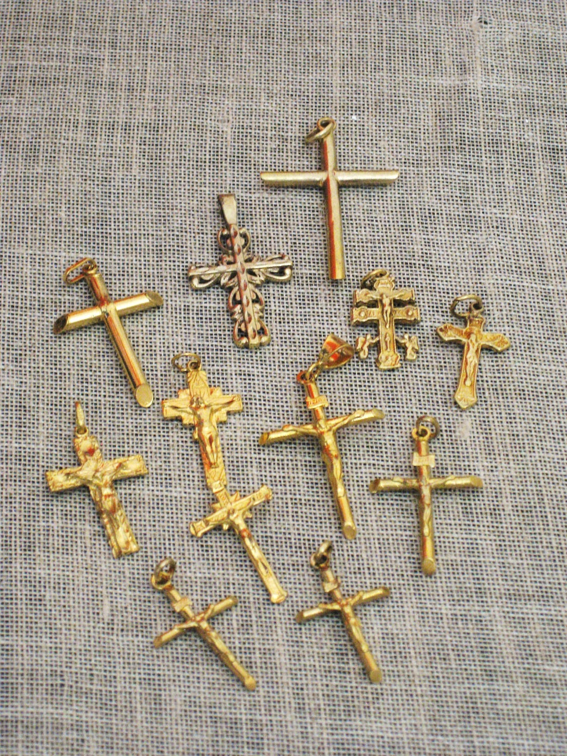 40% off Entire Shop - Group of 12 Gold Plated 925 Cross Pendents- Jewelry Supply