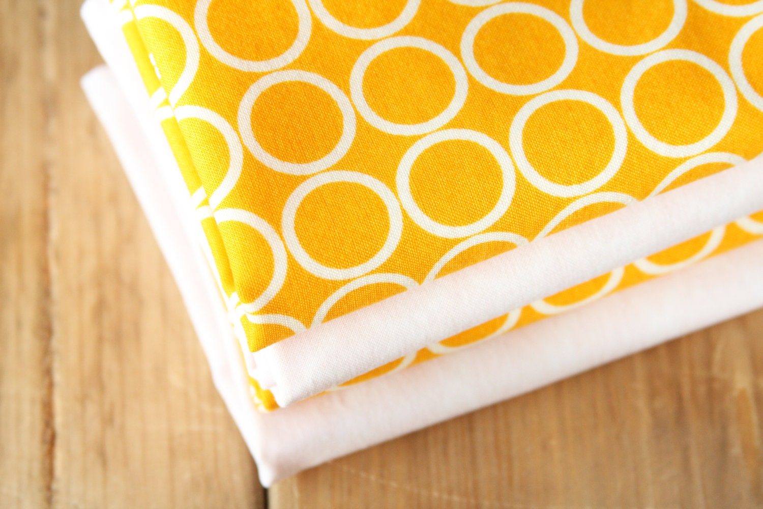 Napkins - AS SEEN IN Parenting magazine (April 2012) Yellow with White Circles - Set of 4 Reversible Cloth - Free Shipping