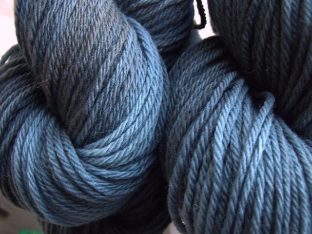 4-ply Worsted Weight Merino Yarn Hand Dyed in SemiSolid Teal