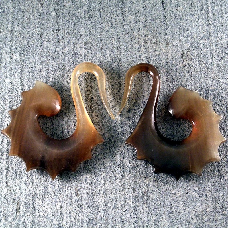 1-Pair - Organic Honey Horn Earrings - Swans - Cranes - Gauges 2.5 mm - 10 Gauge
