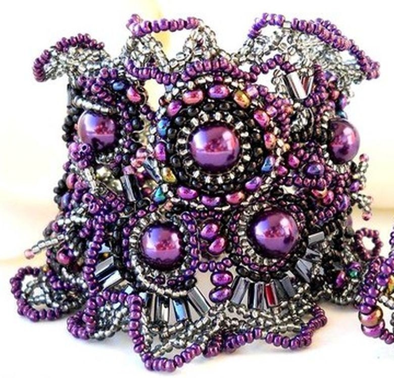 Freeform freestyle Beaded Cuff Bracelet Purple lilac black silver, Unique gift Ooak jewelry