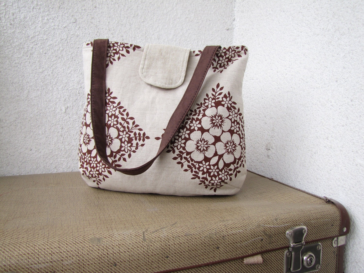 Natural Linen Tote Handbag Carry all bag Diaper bag Floral Brown Chocolate