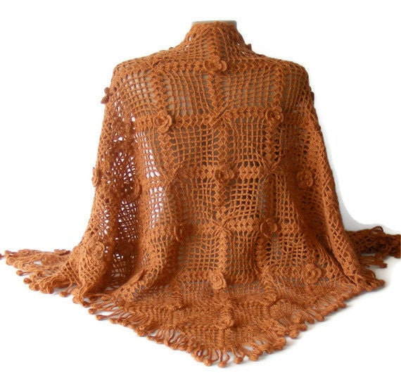 hand crocheted shawl ,terra cotta, women fashion, geometry shawl, crochet trends, floral