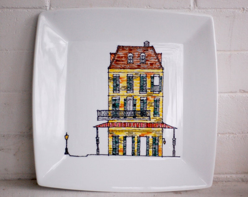 new orleans historic townhouse square dinner plate