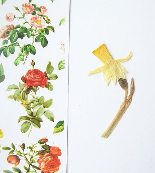 vintage garden - romantic handmade art bookmark - vintage graphic print