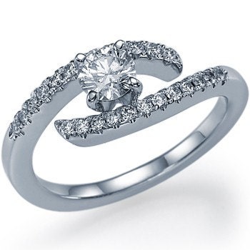 ON SALE - 1.38 carats Round Cut Natural Diamond Engagement Ring 14k White Gold