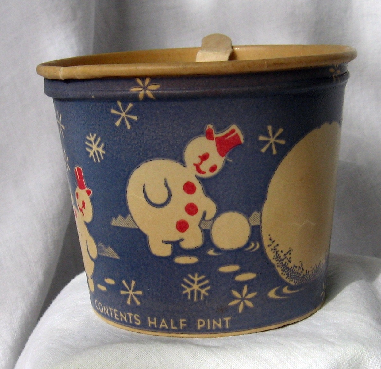 Vintage Half Pint Ice Cream Container With Snowman By Munnypenney