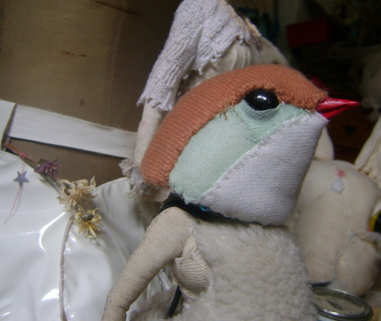 Bird head's to put the dolls. Textil. -Is made to order