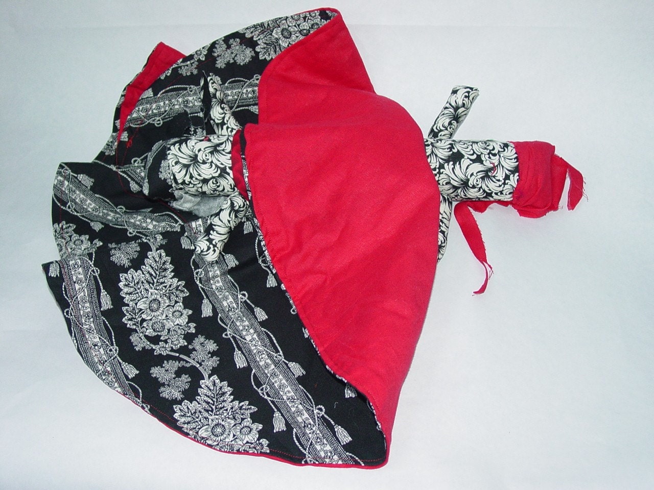 Reversible Doll, Black and White and Red Topsy Turvy Doll, ragdoll, cloth doll