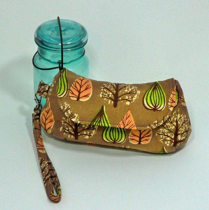 vintage barkcloth Keyka Lou curvy clutch wristlet