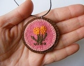 Necklace flower embroidery spring felt pink brown needlecraft