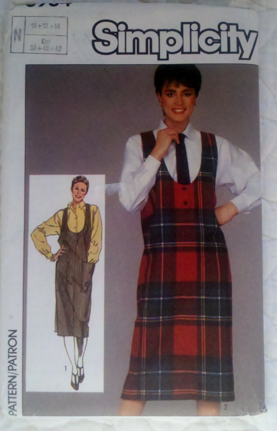 Vintage 1980s Womens Sewing Pattern Jumper and Blouse Simplicity 6984 Size Bust 32.5-36"