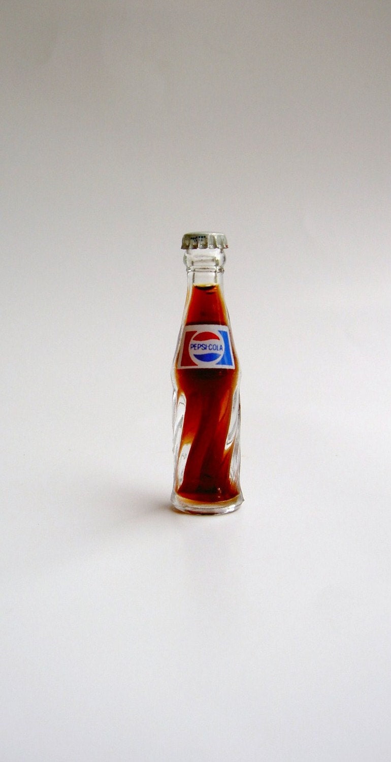 Soda Pop - Miniature Pepsi-Cola Bottle - VINTAGE
