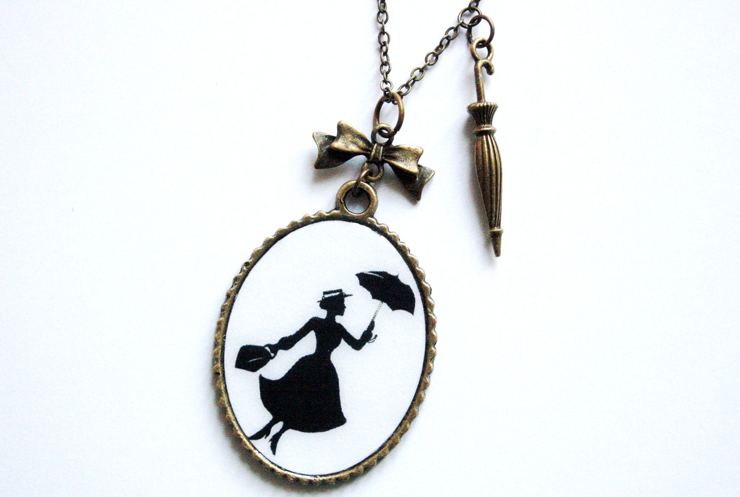 Silhouette Necklace - Mary Poppins