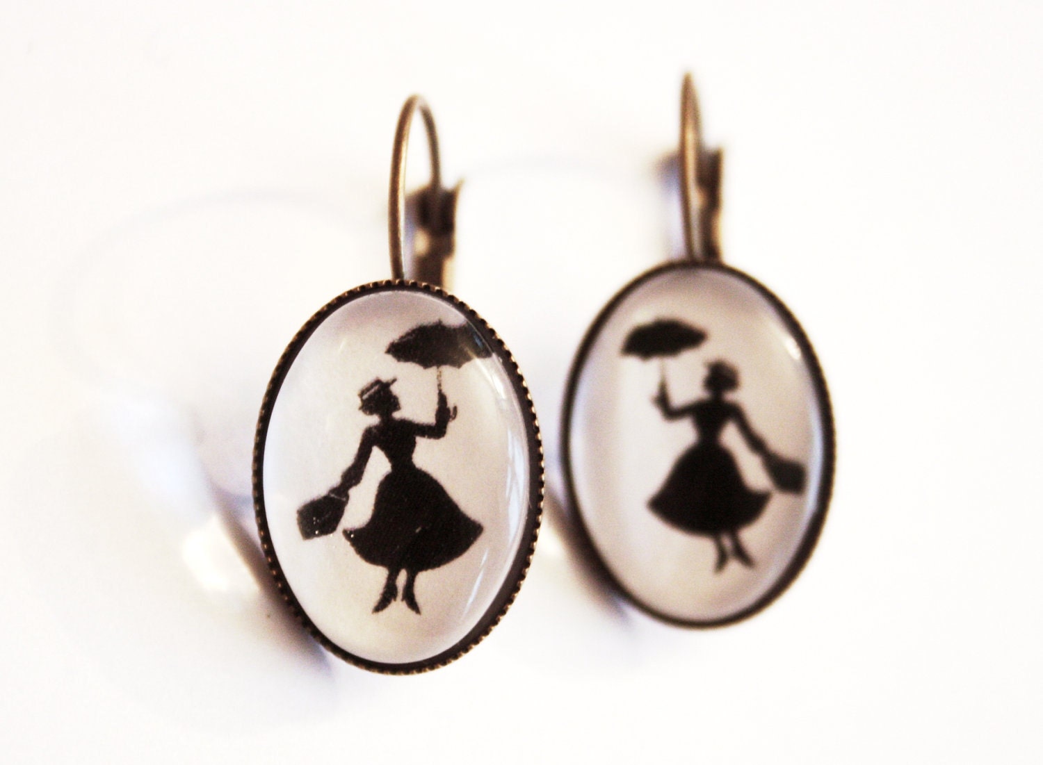 Little Silhouette Earrings - Miss Poppins