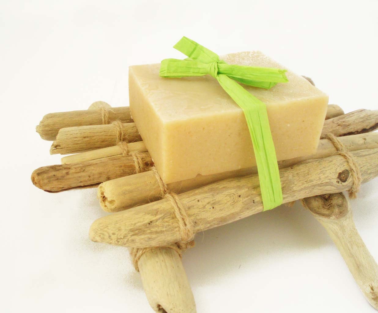 DRIFTWOOD Soap Dish with an All Natural Soap of your Choice -- Eco Friendly Handmade -- GIFT SET