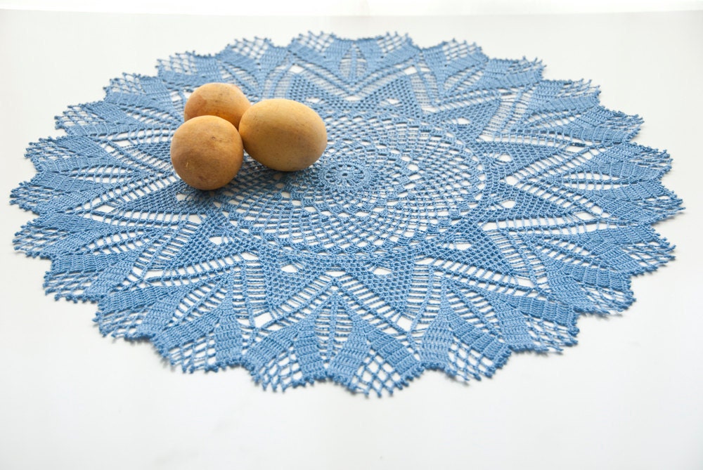Crocheted Doily // Delft Blue // Gift for the Home // Table Decor // Wall Decor - TableTopJewels