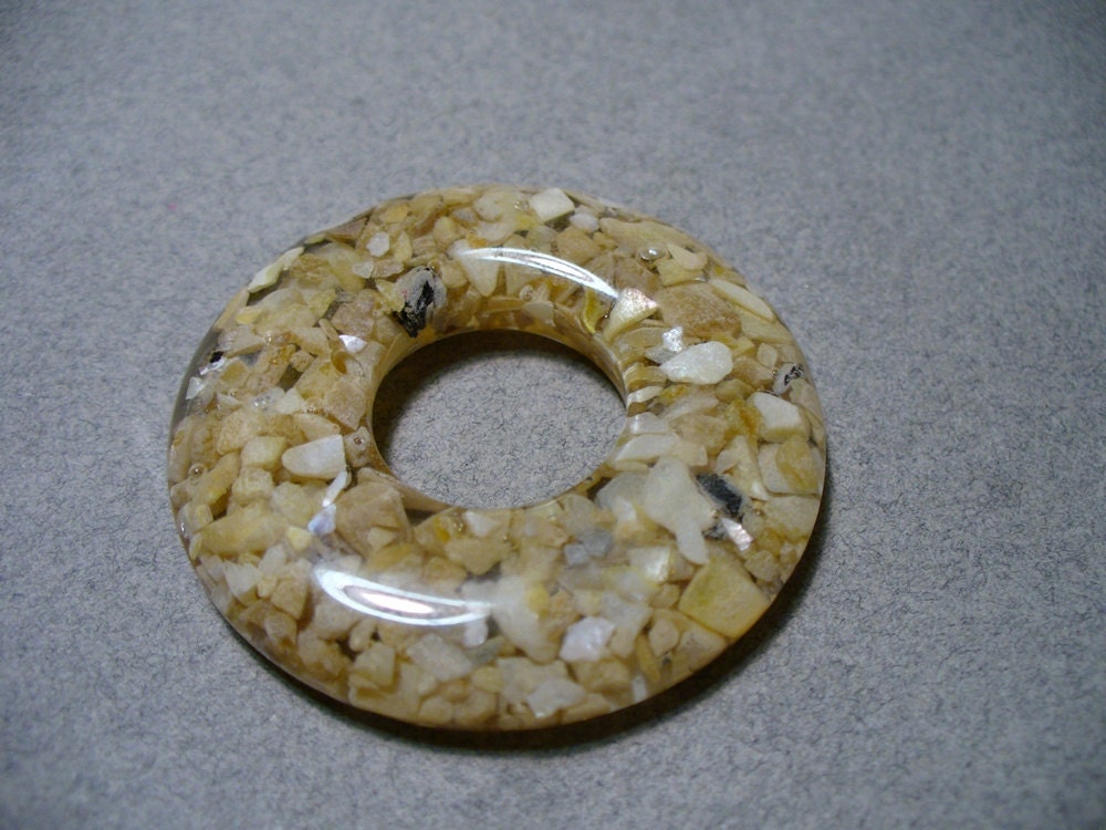 40MM Mother of Pearl & Resin Donut Pendant