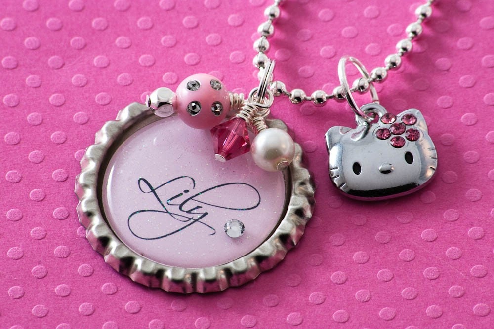 Girl's Personalized Name Initial Bottlecap Bottle Cap Hot Pink Crystal Metal Hello Kitty Charm Pendant Necklace