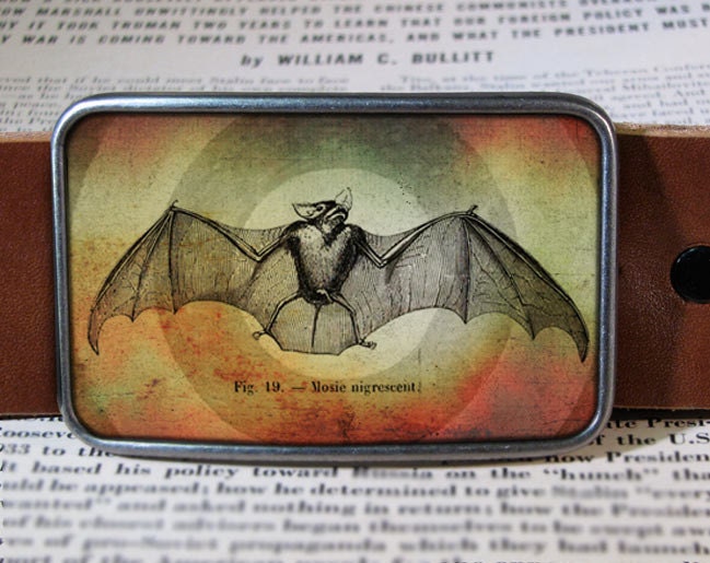 bat belt buckle, pop art bullseye bat 291
