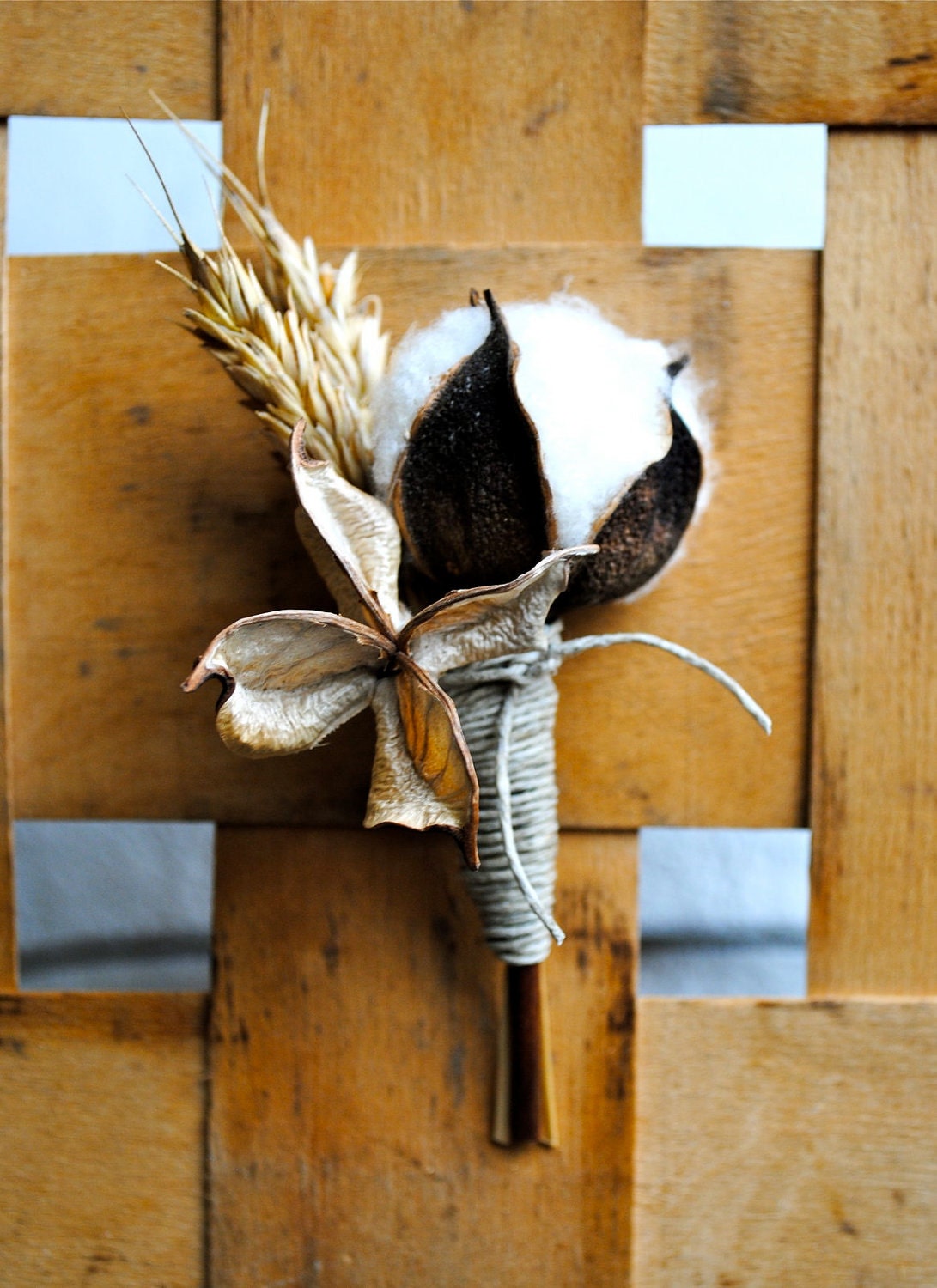 Cotton Boll Boutonniere - Natural Cotton - Raw Cotton - Wedding - Groom - Groomsmen