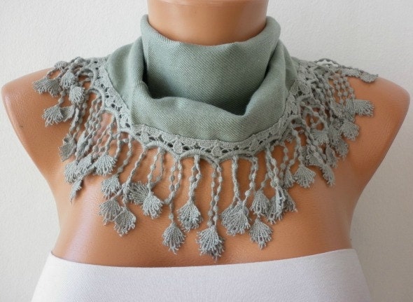 Women Pashmina Scarf - Cotton Scarf - - Cowl with Lace Edge - Light Green
