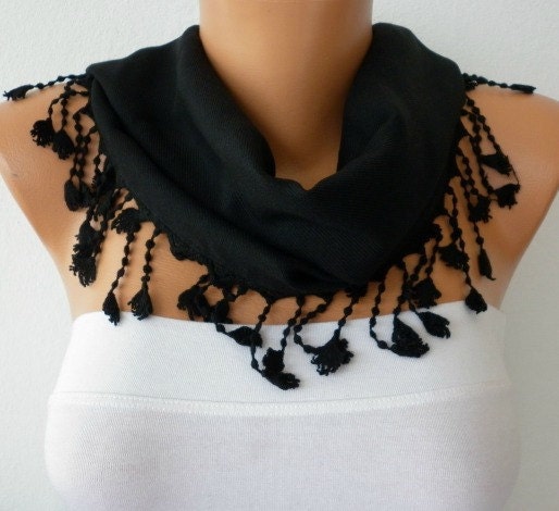 Women Pashmina  Scarf  - Cotton Scarf - - Cowl with Lace  Edge - Black - fatwoman