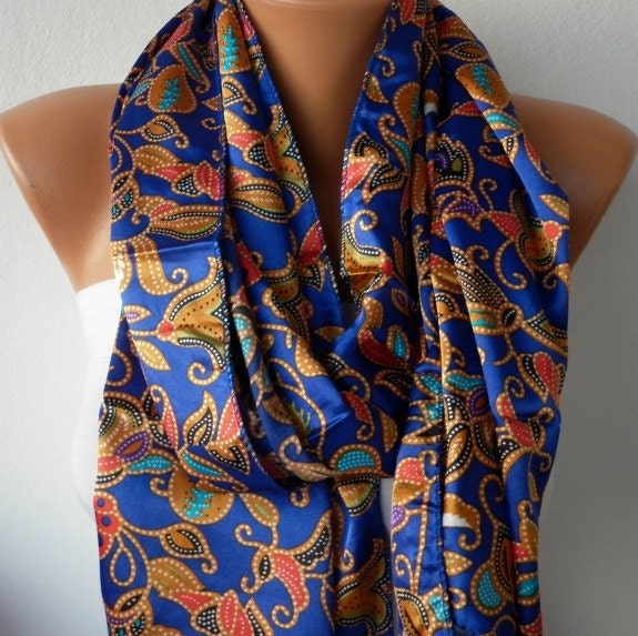Women Scarf - Cowl with Lace - Multicolor