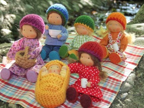 Doll house dolls going on a picnic - RESERVED LISTING
