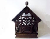 Vintage Birdcage Made of Wood - oppning