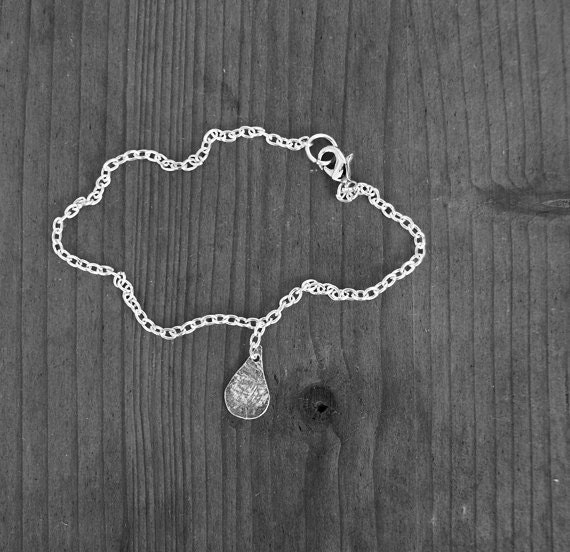 Raindrop Charm Bracelet A Drop of Precipitation (No. 10)
