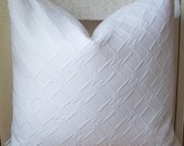 Decorative Pillow Cover Solid White Matelasse 18X18