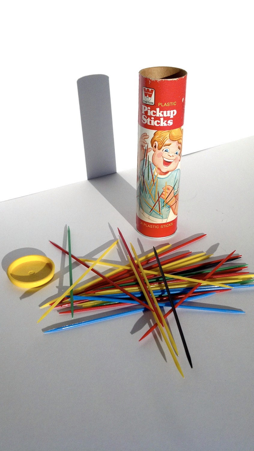 vtg pickup sticks, 1975, Whitman game, cardboard tube