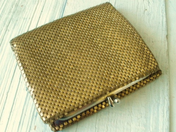 Vintage metallic mesh womens wallet coin purse - AVelvetLeaf